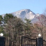 4月19日② 雪が残る磐梯山