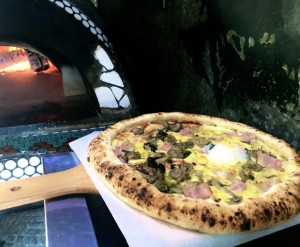 【F5】石窯☆ピザ兄貴：本物にこだわった 石窯ピザ