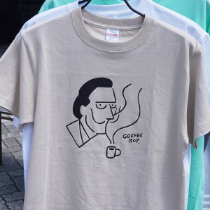 人気イラストレーターCOFFEE BOYの当館オリジナルTシャツ